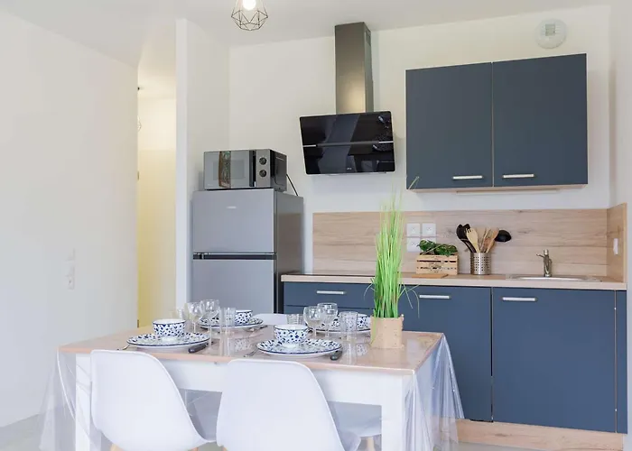 Cosy Avec Terrasse Et Wifi A Saint-lary - Fr-1-296-540 * サン・ラリー・スラン